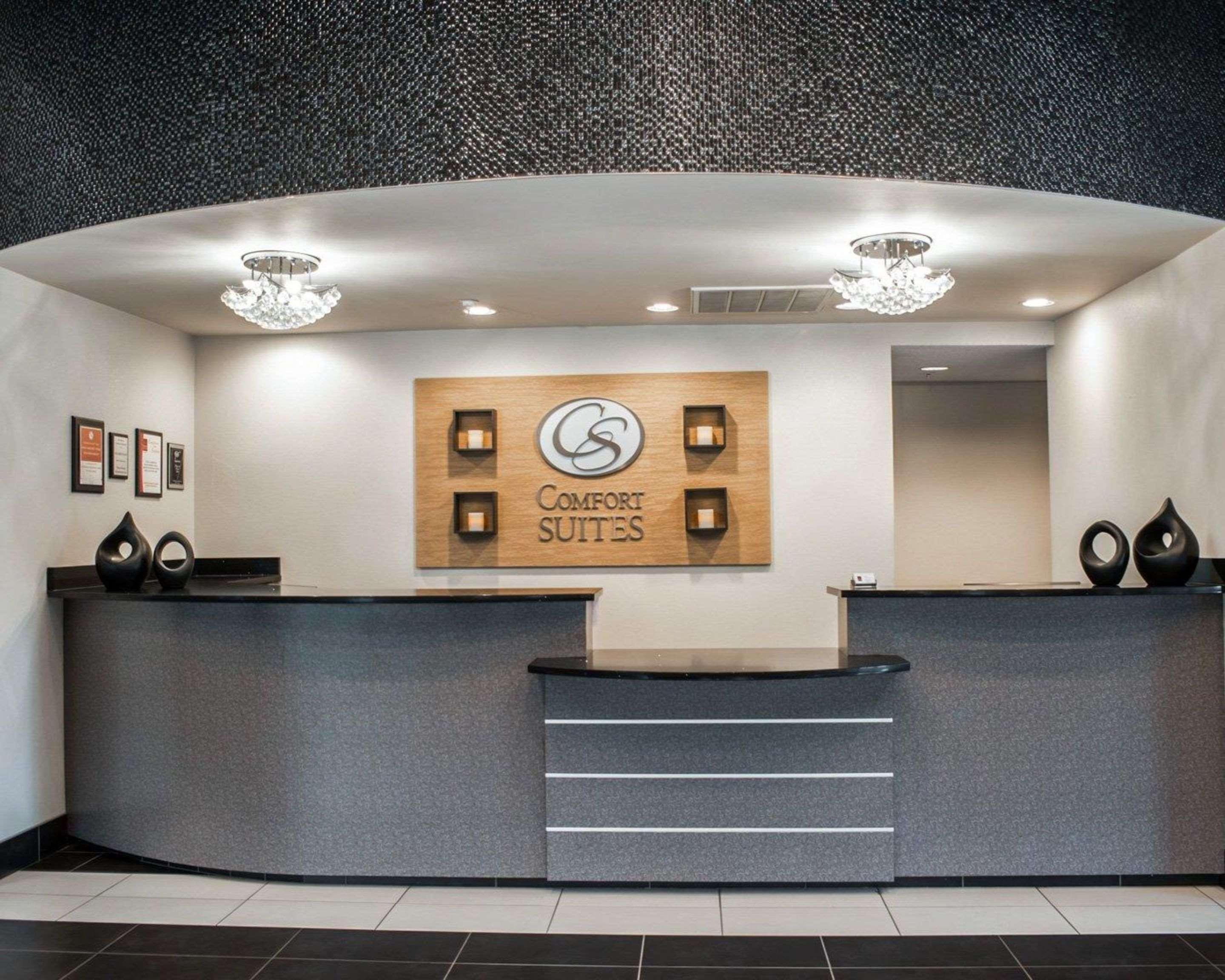 Comfort Suites Nashville Airport - Bna Екстериор снимка