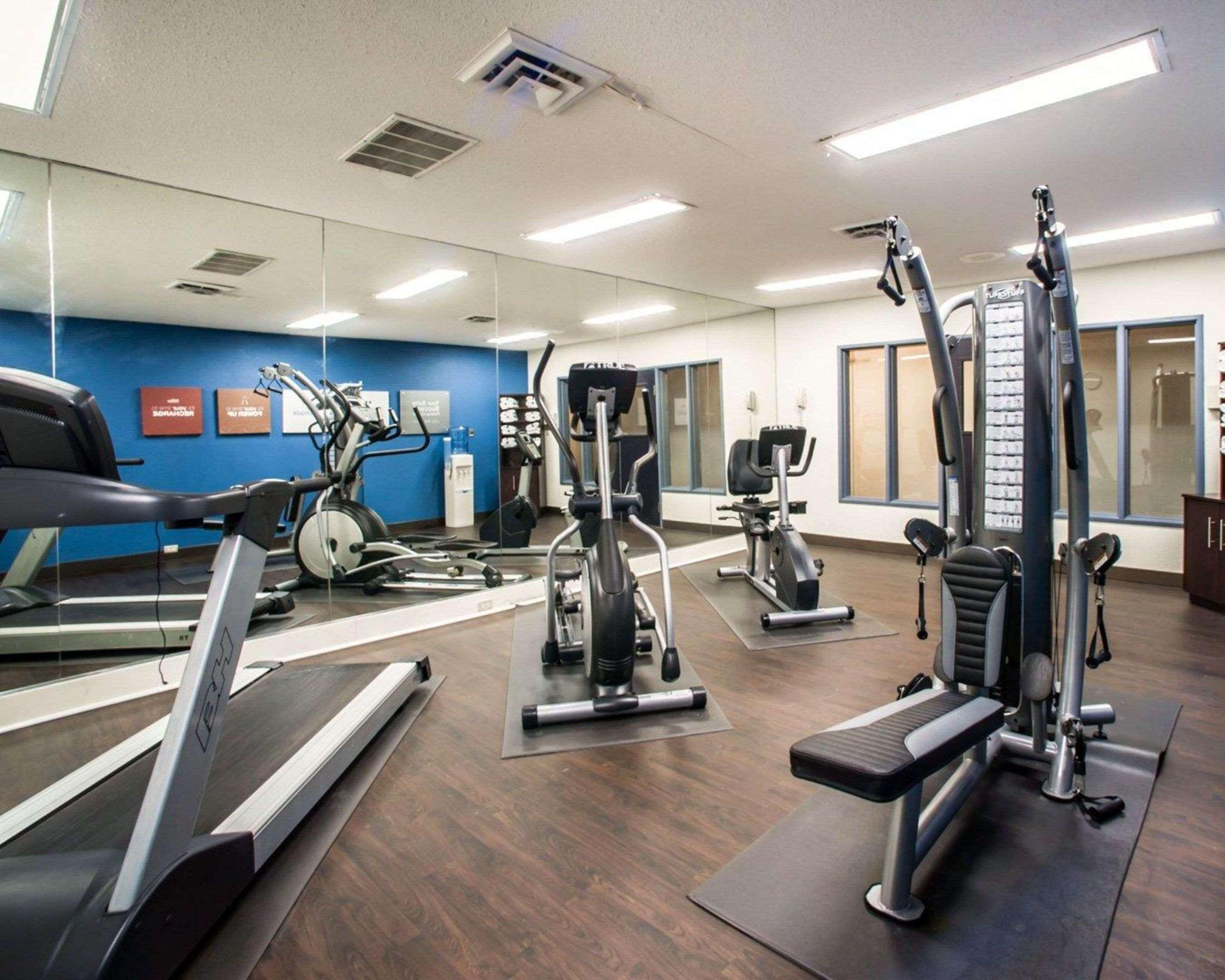 Comfort Suites Nashville Airport - Bna Екстериор снимка