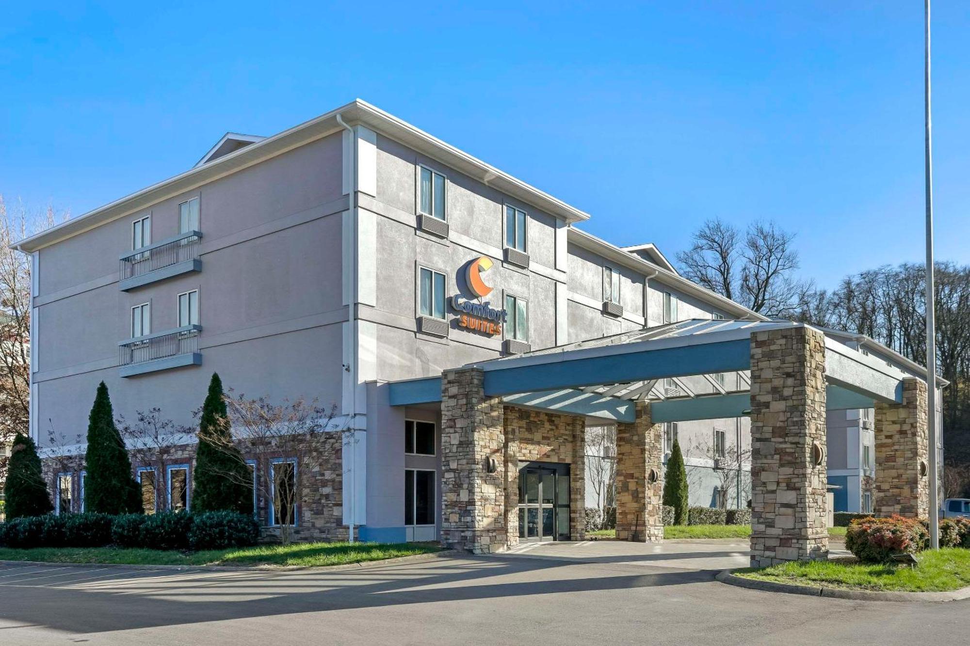 Comfort Suites Nashville Airport - Bna Екстериор снимка