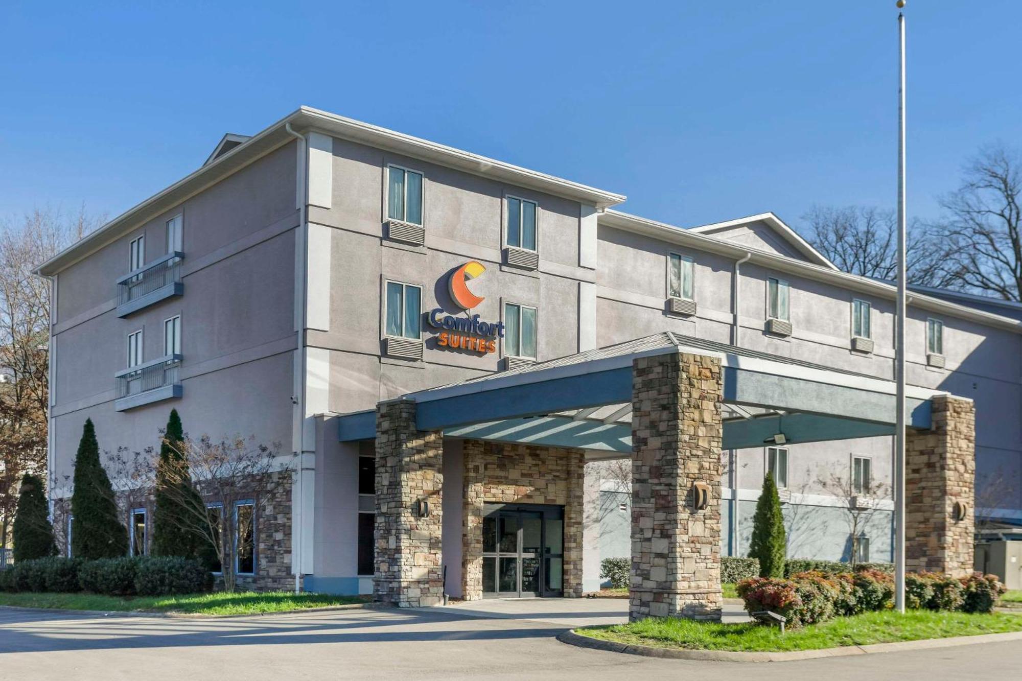 Comfort Suites Nashville Airport - Bna Екстериор снимка