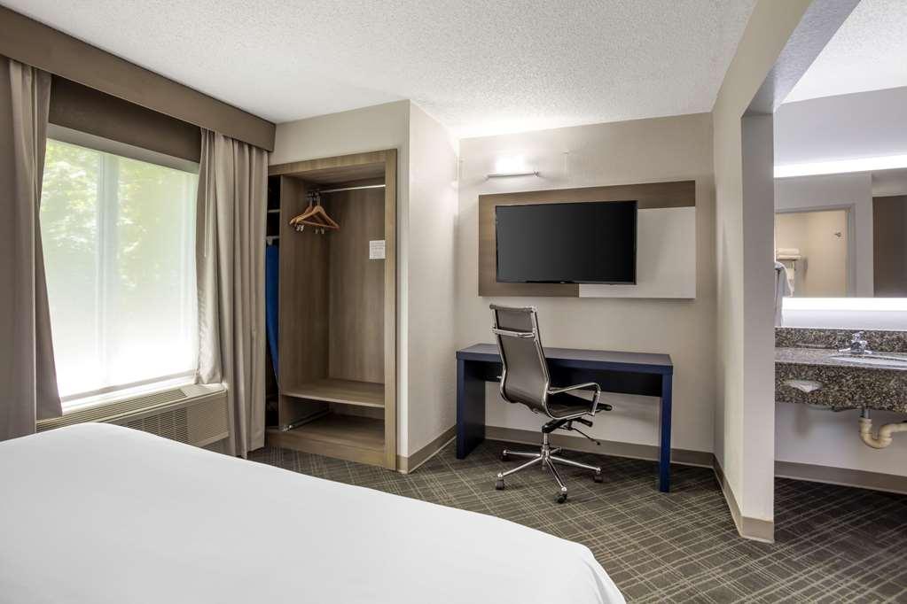 Comfort Suites Nashville Airport - Bna Стая снимка